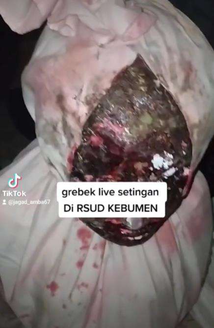 Viral gerebek video live hantu-hantuan settingan di RSUD Kebumen lama.