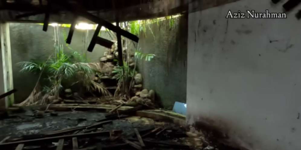 Potret rumah mewah terbengkalai milik miliarder Medan.