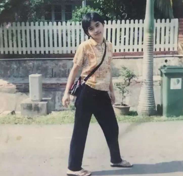 Potret Farida Nurhan