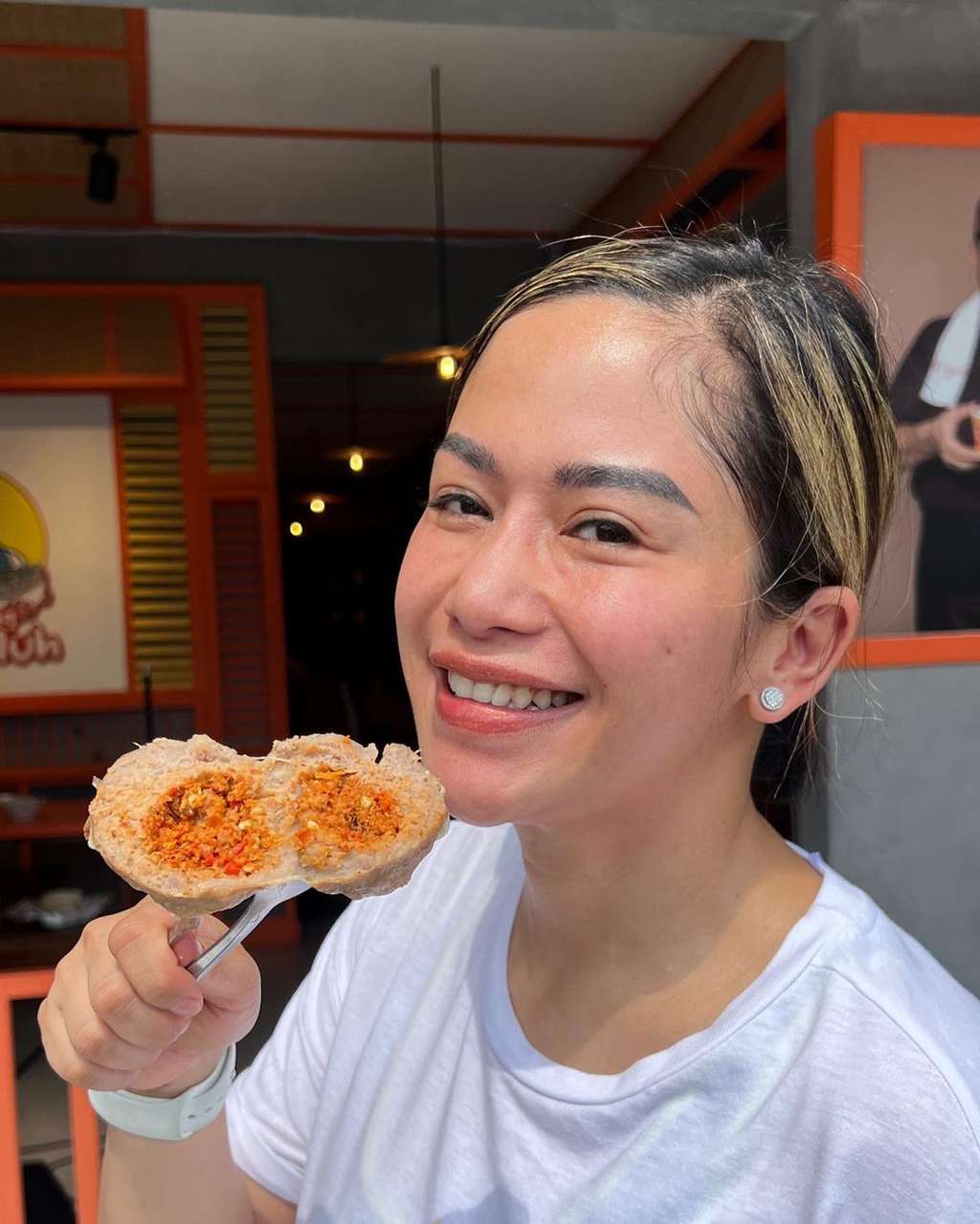 Potret Farida Nurhan