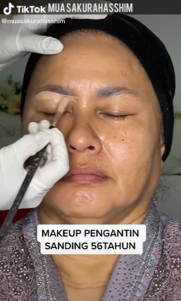 Transformasi Makeup