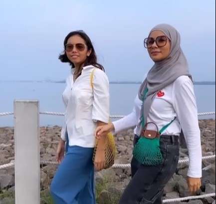 Meisya dan putrinya