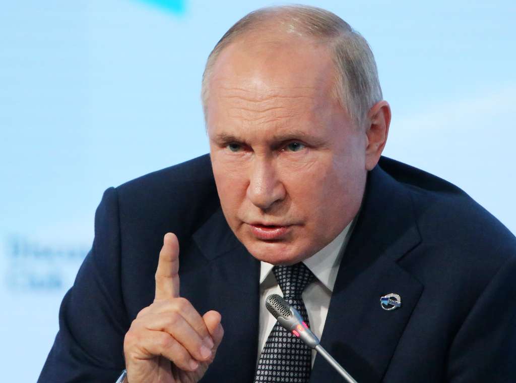 Presiden Rusia Vladimir Putin Presiden Rusia Vladimir Putin