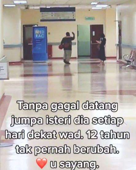 Tak pernah gagal datang ke RS jenguk istri yang sakit.