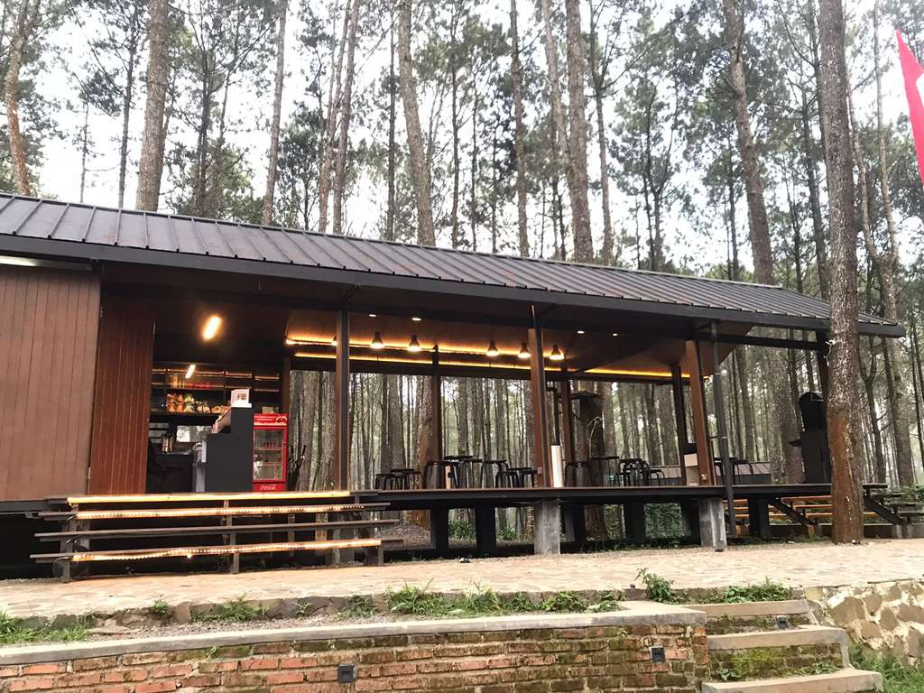 Communal Space Bobocabin Cikole