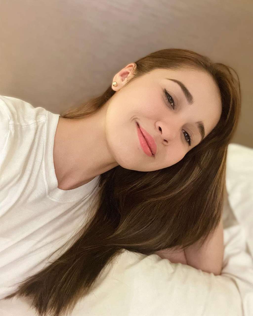 Emma Maembong Emma Maembong