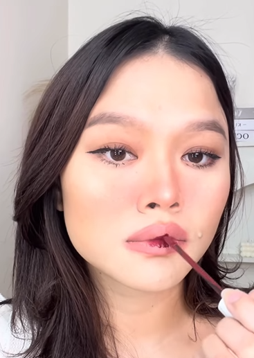 Tutorial Bibir ala Barbie