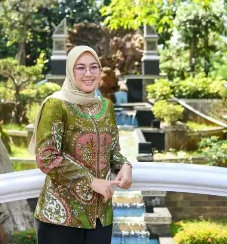 7 fakta Bupati Anne Ratna Mustika.