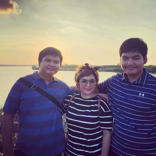 Instagram Joy Tobing/ Brillio