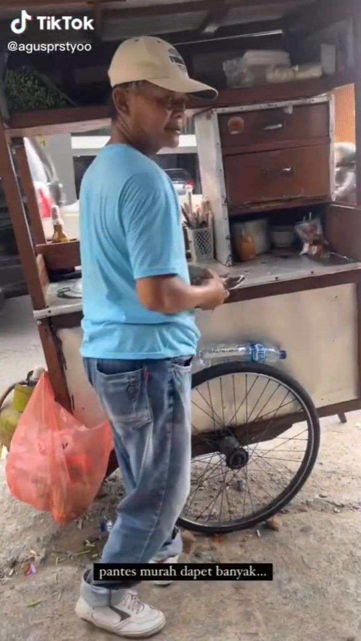 tukang mie ayam tukang mie ayam