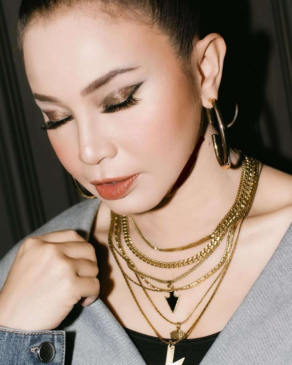 Gaya Makeup dengan Eyeliner Cetar