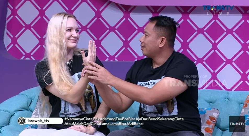 Vicky Prasetyo lamar bule Rusia