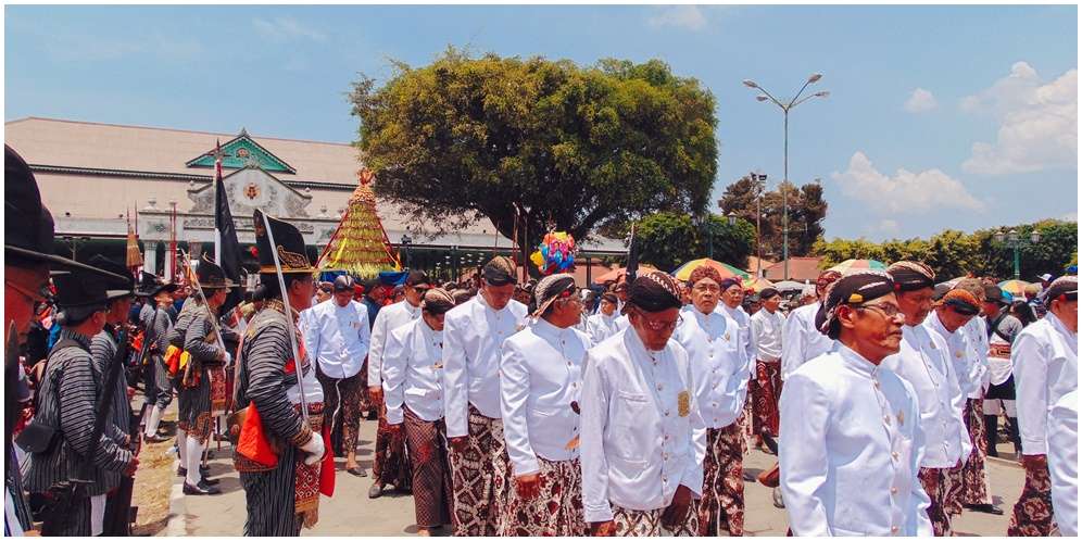 Tradisi Maulid Nabi di Indonesia