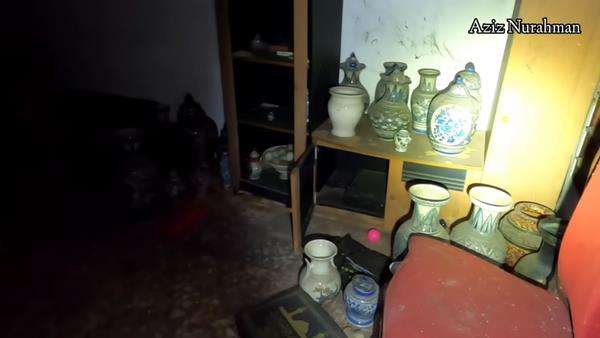 Rumah terbengkalai dibangun tahun 1980an