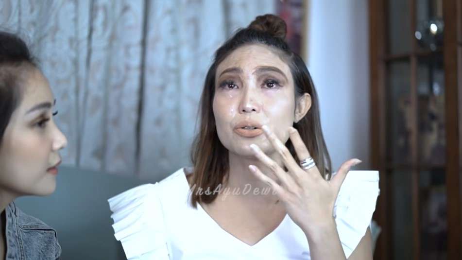 Ayu Dewi dan Nagita Slavina