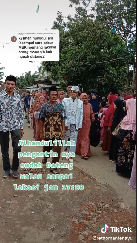 Pengantin Wanita Tunggu Calon Suami Telat Akad Nikah 9 Jam, Endingnya Bikin Terharu