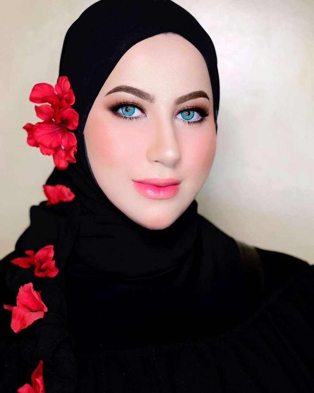 Makeup Tasyi Athasyia