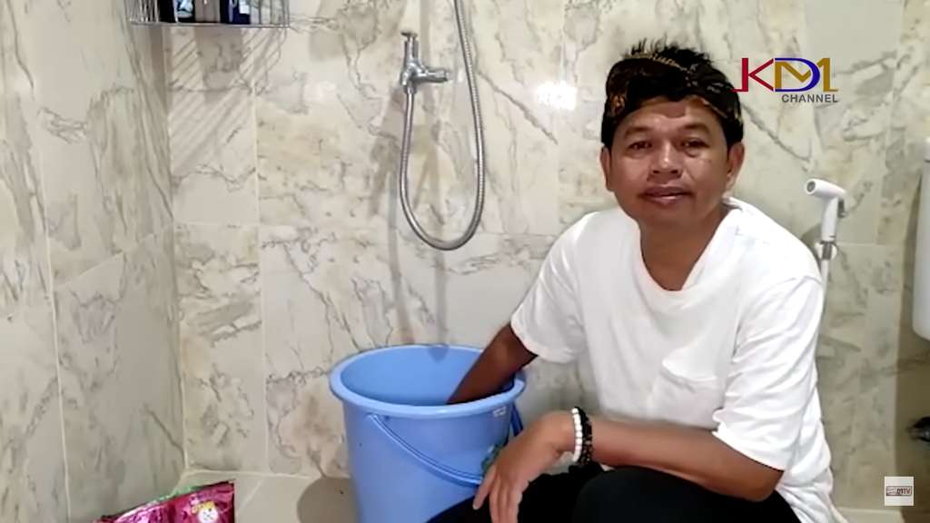 Cerita Dedi Mulyadi hingga Jadi Politisi: Pernah Mengembala Kambing dan Berjualan Es