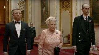 James Bond dan Ratu Elizabeth II