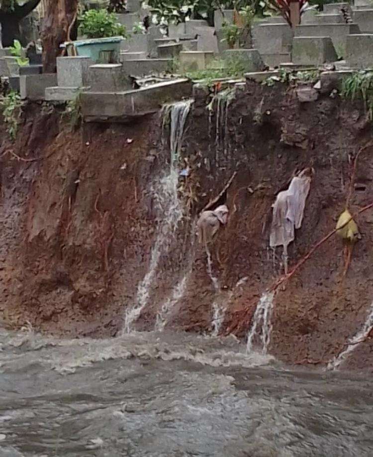 kain kafan