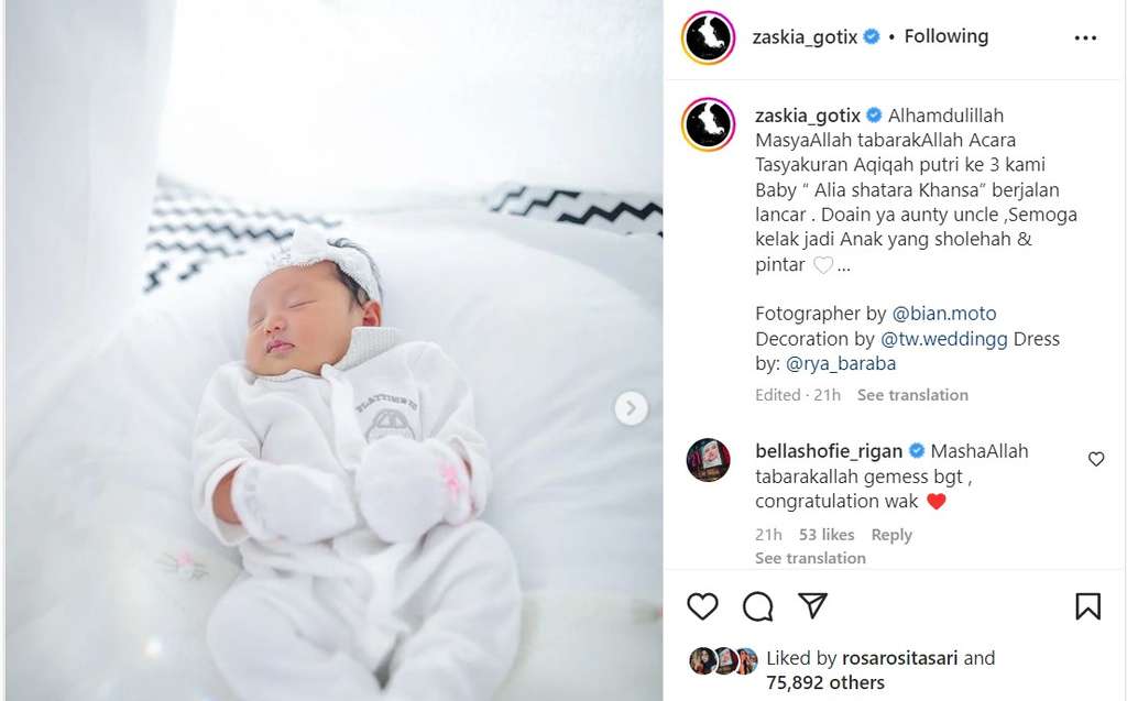 Putri ketiga Zaskia Gotik