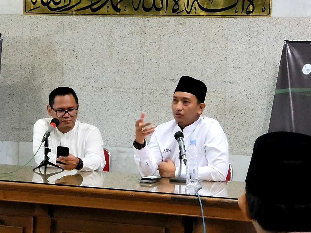 Dialog Eksklusif di Masjid Agung Sunda Kelapa