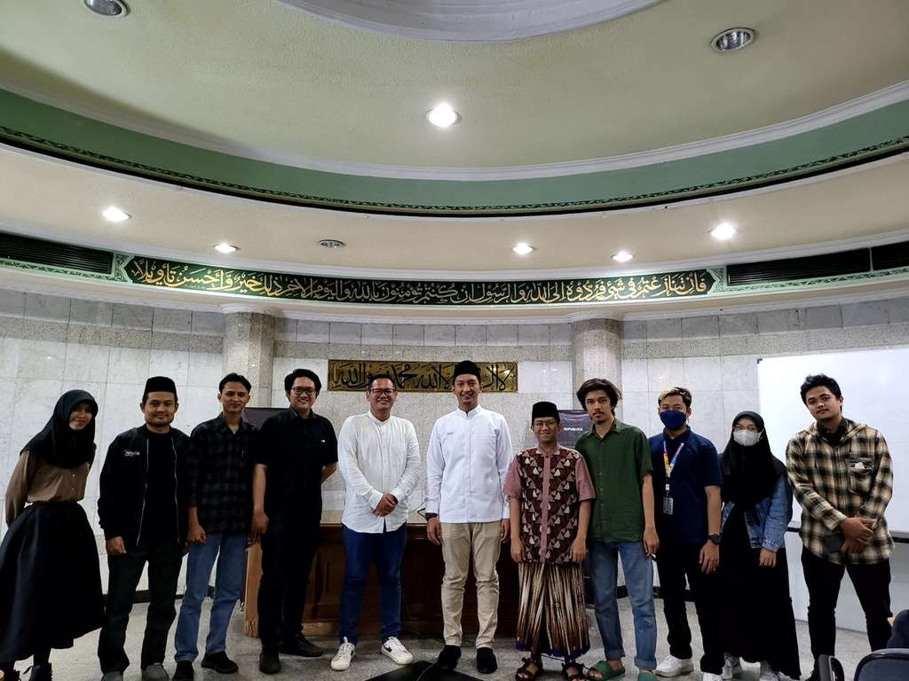 Dialog Eksklusif di Masjid Agung Sunda Kelapa
