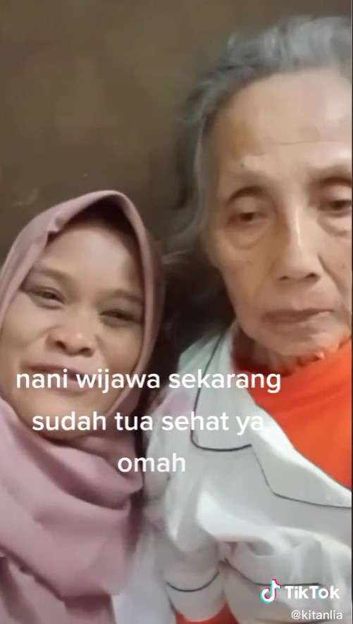 Penampilan Nani Wijaya