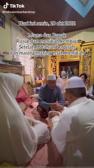 Momen Haru Pernikahan Kakek Nenek yang Rujuk Usai Cerai 16 Tahun