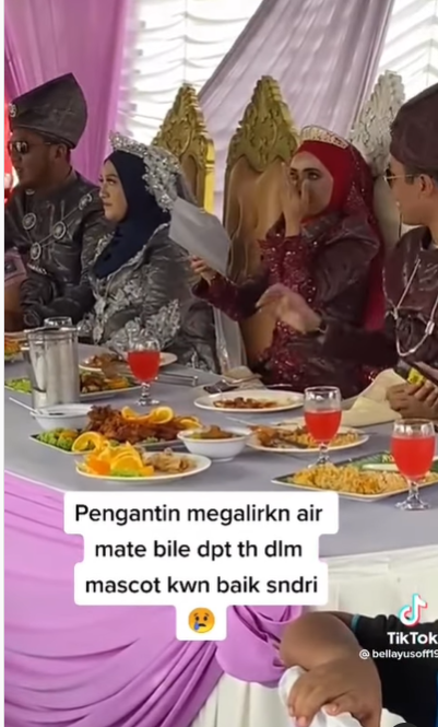 Orang Berkostum Beruang Kejutkan Pengantin di Tengah Pernikahan, Mempelai Wanita Nangis Lihat Sosoknya
