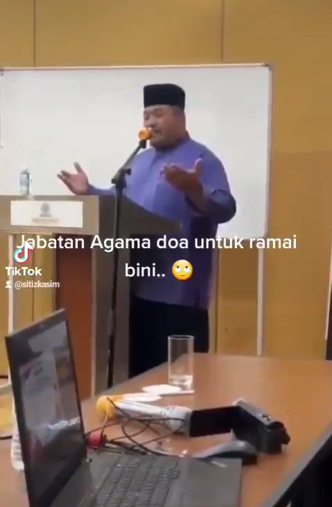 Viral Video Ustad Pimpin Doa, Malah Minta Dimudahkan Tambah Istri Lagi