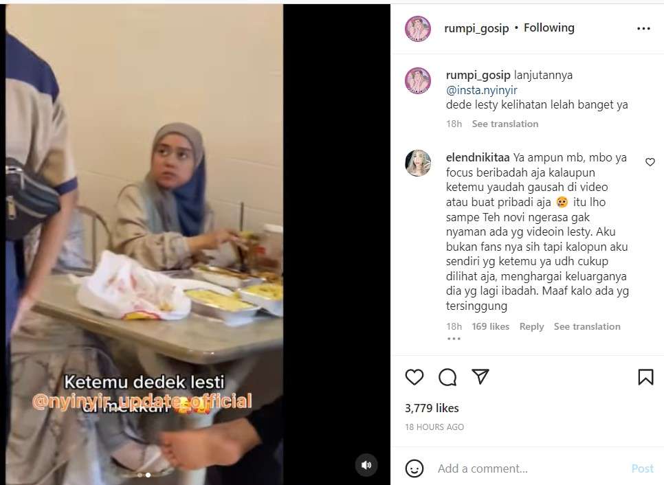 Lesti kepergok makan bareng keluarga Lesti kepergok makan bareng keluarga