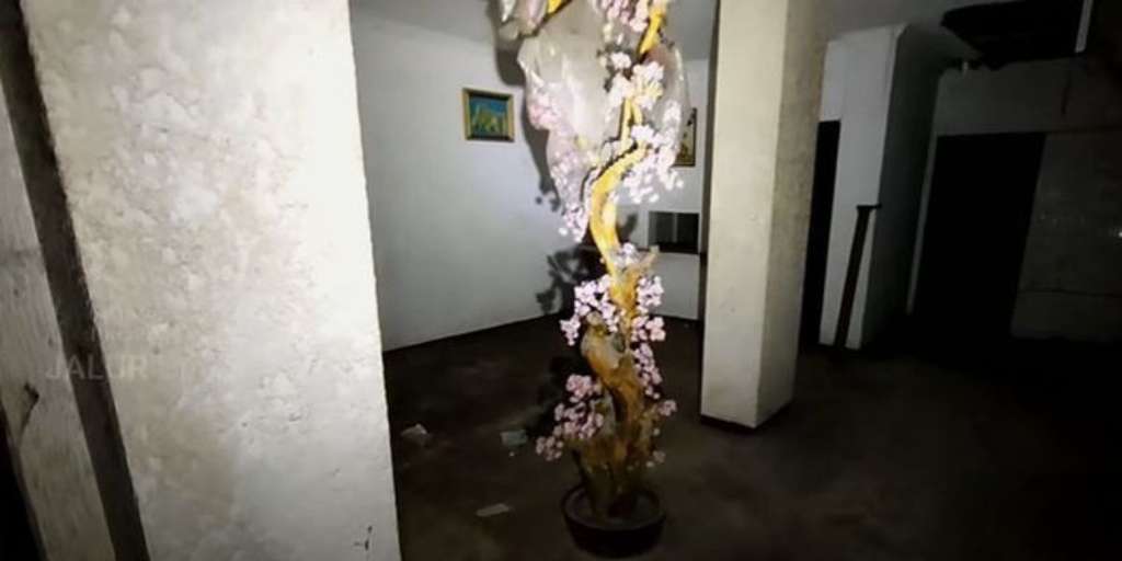 rumah terbengkalai 30 tahun rumah terbengkalai 30 tahun