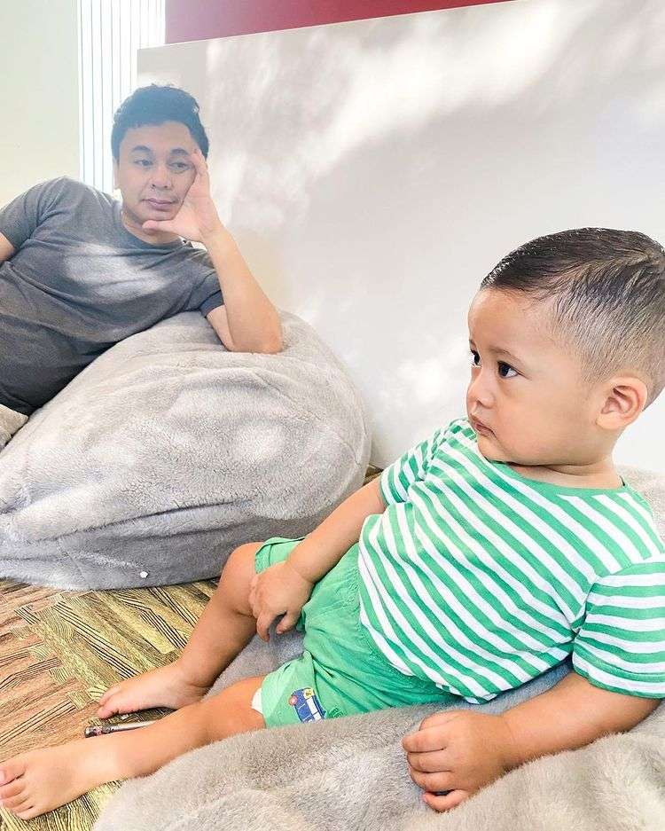 Aksara dan Radit
