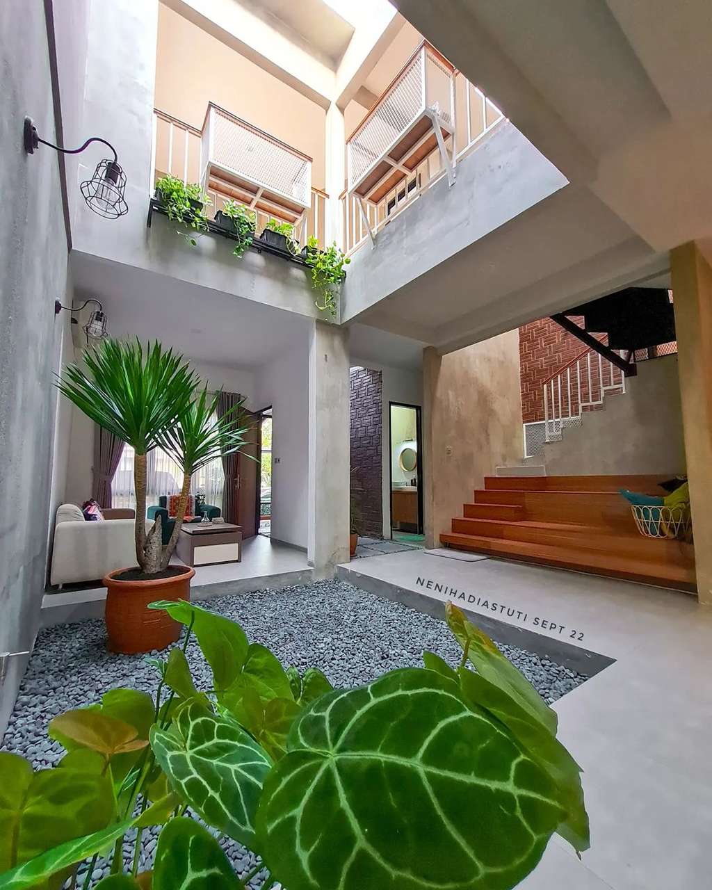 Rumah skylight