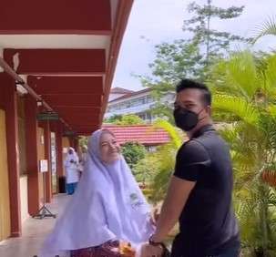 Senyum