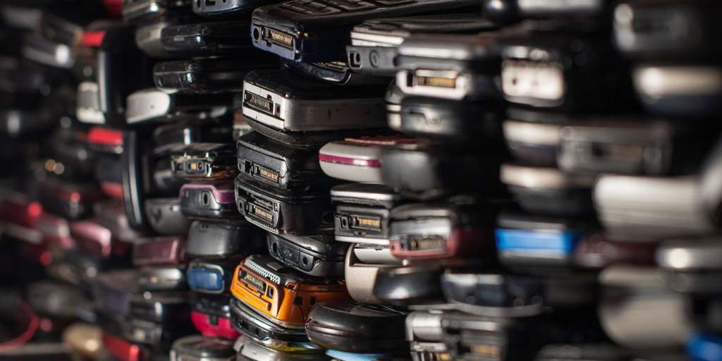 Ponsel Bekas Limbah Elektronik Ponsel Bekas Limbah Elektronik