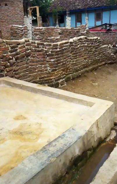 Bangun rumah sendirian hasilnya malah bikin kasihan.