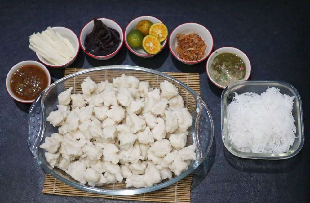 Manis dan Sedap/Pempek Mormor