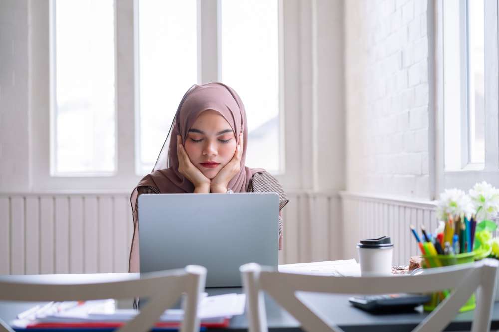Merasa Terjebak di Lingkungan Kerja yang Toxic? Berikut Cara Menghadapinya