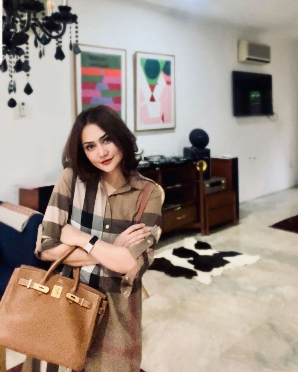 Novani Citra Kresna Novani Citra Kresna