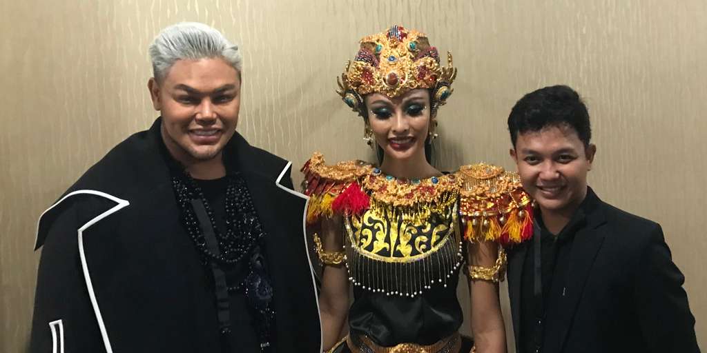 Ivan Gunawan bersama Andina Julie dan Inggi Indrayana Kendran saat ditemui usai acara National Costume MGI 2022 di SICC, Kamis, 20 Oktober 2022.