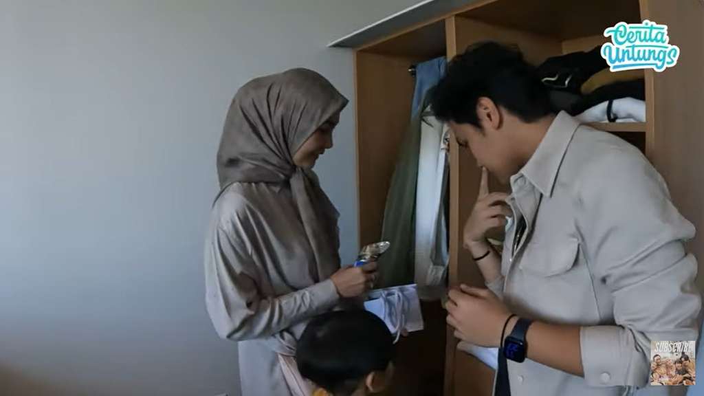Kos  Gavin putra Arie Untung