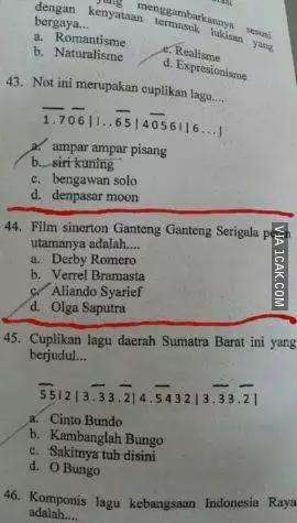 Deretan soal ujian absurd yang bikin siswa bingung jawabnya.
