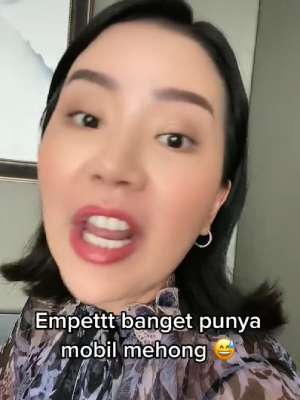 Curahan hati pemilik mobil mewah.