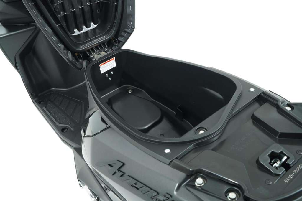 Suzuki Avenis 125