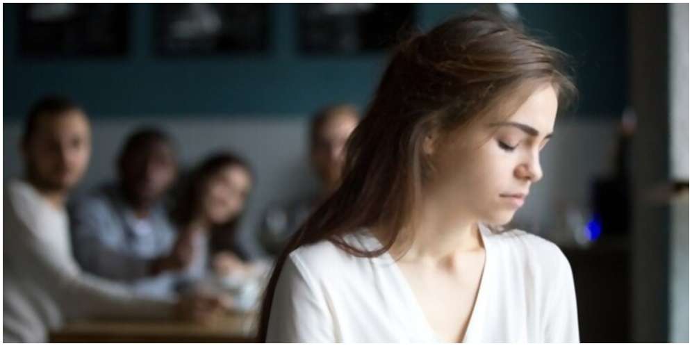 Cara Menyikapi Orang yang Menghina Kita Cara Menyikapi Orang yang Menghina Kita