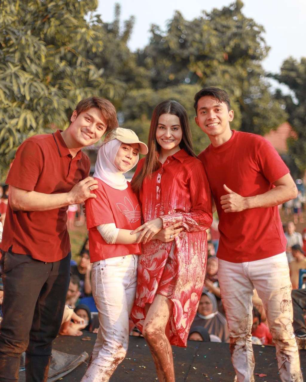 Ady Sky bersama Billar dan Lesty