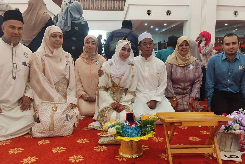 Berawal dari Perjodohan, Pria Bahagia Mimpinya Punya Istri Bule Terwujud