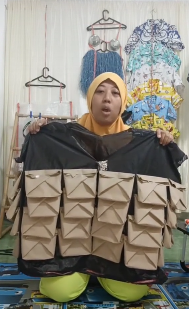 TikToker Jual Baju Unik